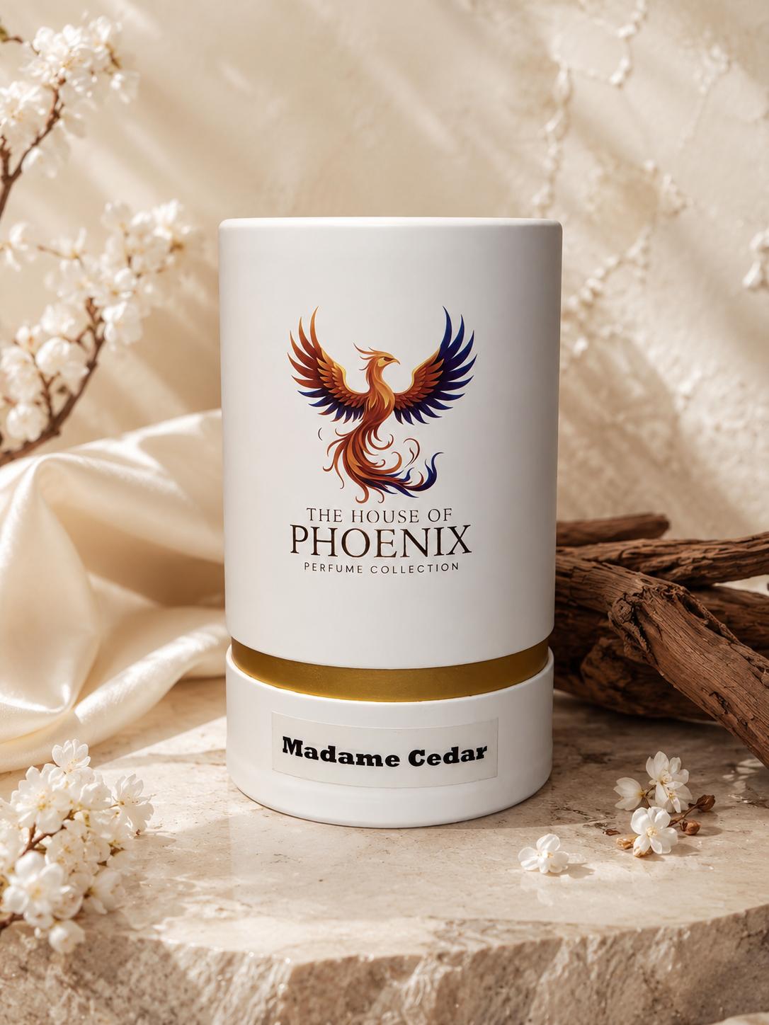 Madame Cedar Extrait De Parfum Spray for Unisex by The House of Phoenix - Image 3